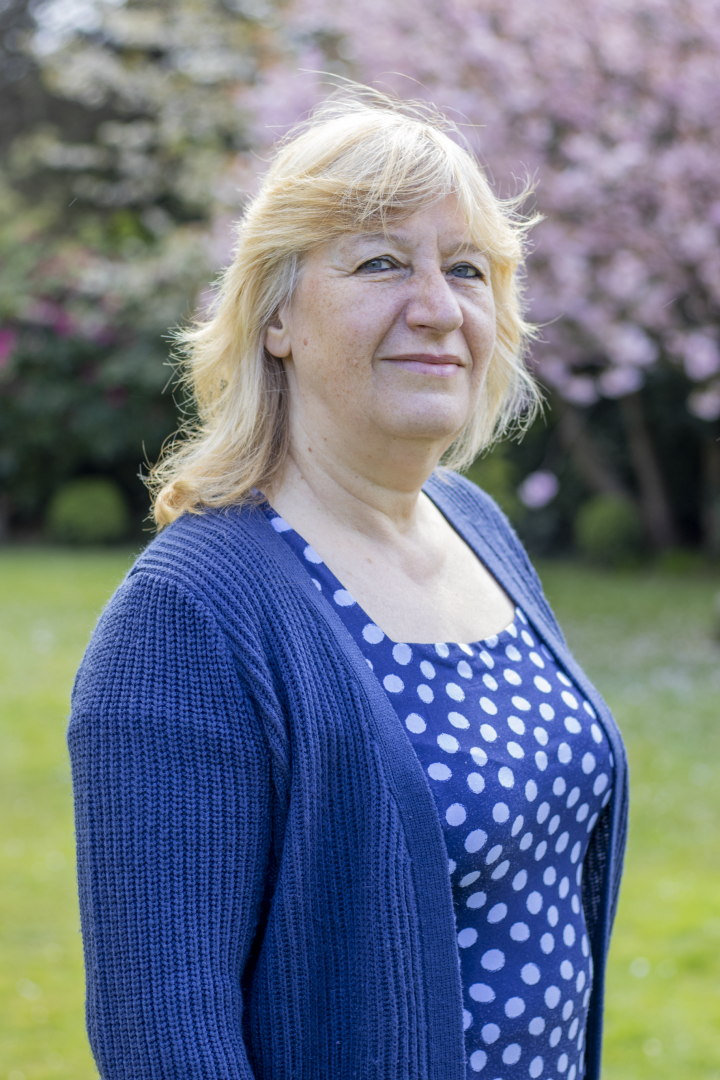 Anne Dray